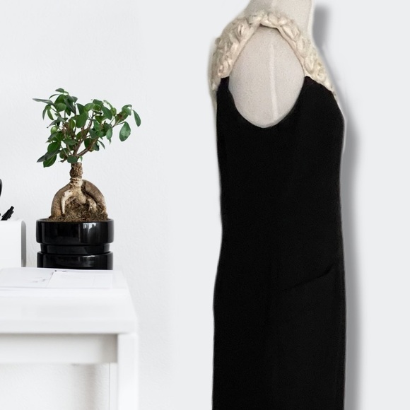 TAYLOR Black Dress with Contrast rosette neckline - Picture 3 of 5